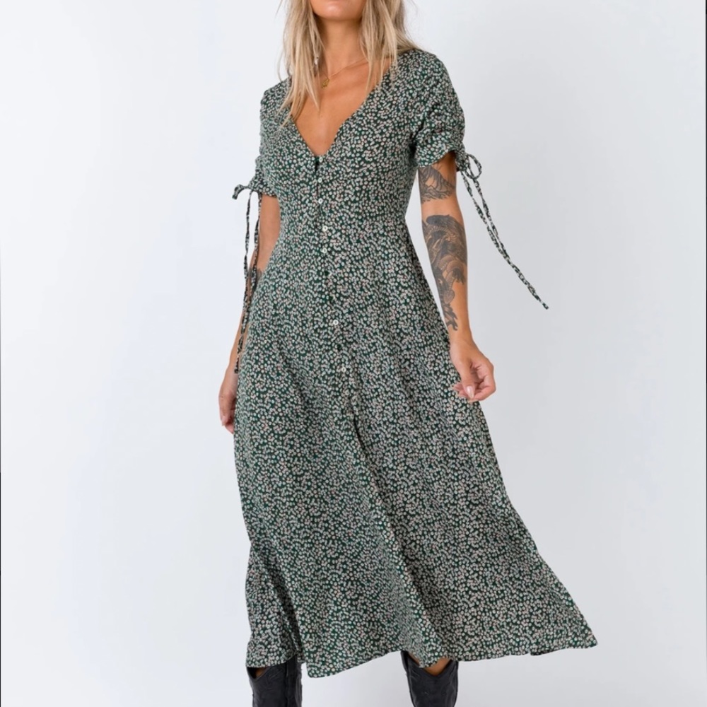 Princess Polly The Oscar Midi Dress in Green M(6)